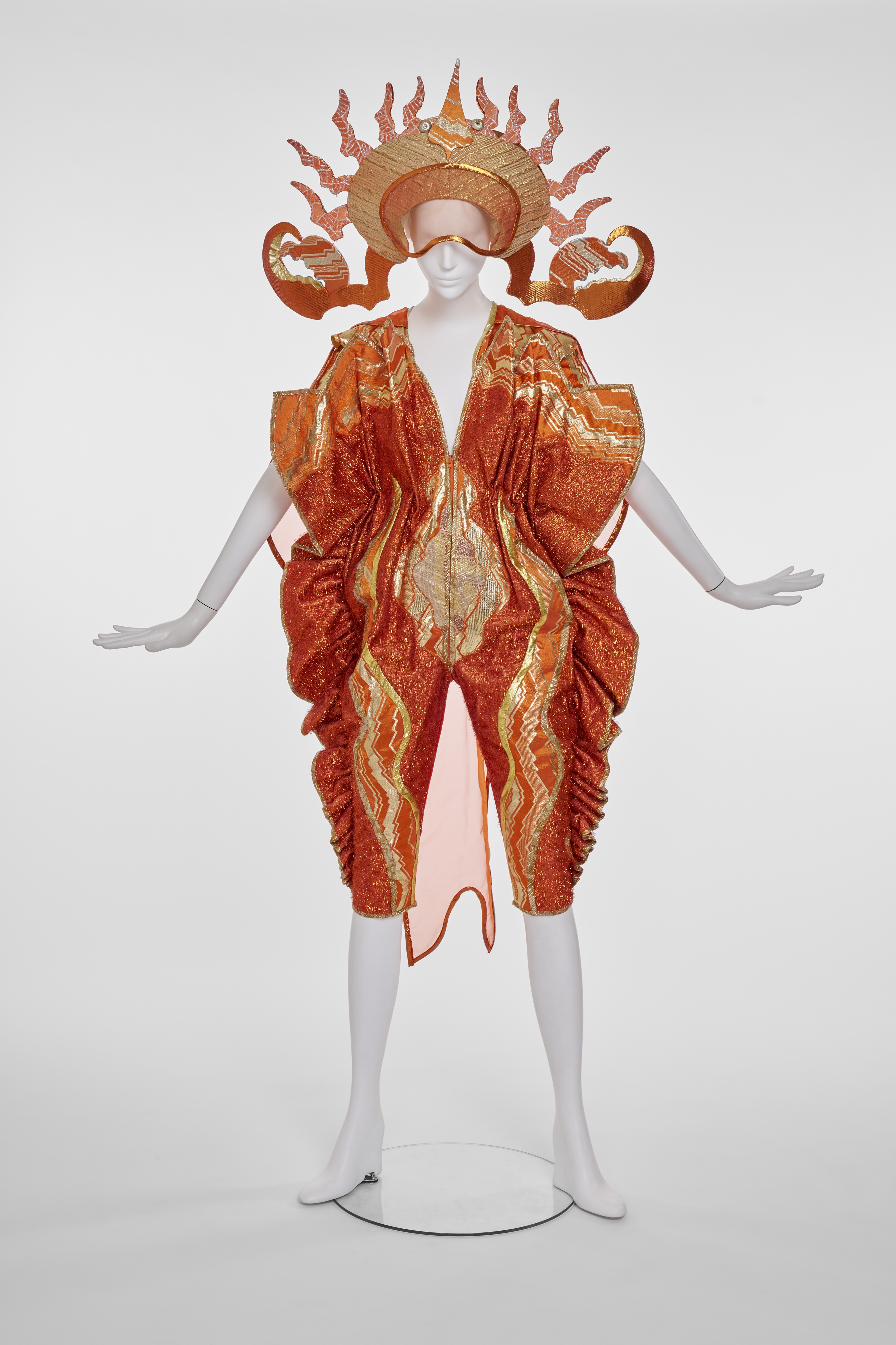 Wearable Art: The Lynn Pickwell Collection | USA