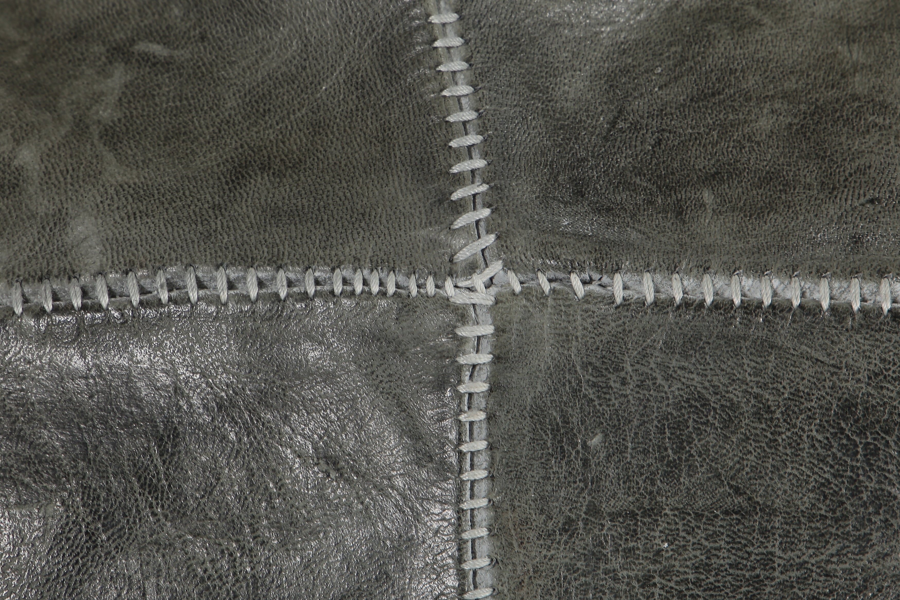 The Male Sale, Including the Personal Wardrobe of Lee Alexander McQueen | London