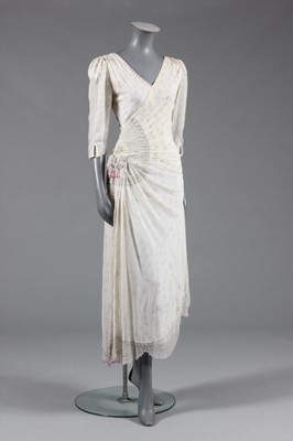 Lot 133 - A Zandra Rhodes printed white chiffon cocktail...