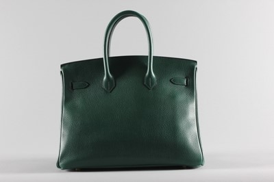 Lot 8 - An Hermès vert fonctogo leather Birkin bag,...