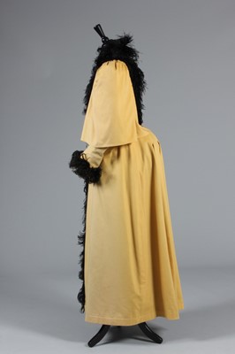 Lot 37 - A Redfern primrose-yellow melton wool coat,...