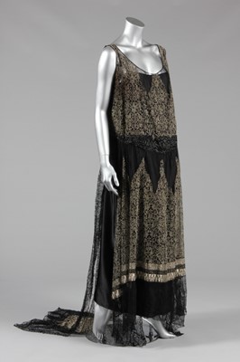 Lot 53 - A Maison Worth couture silver lace and black...