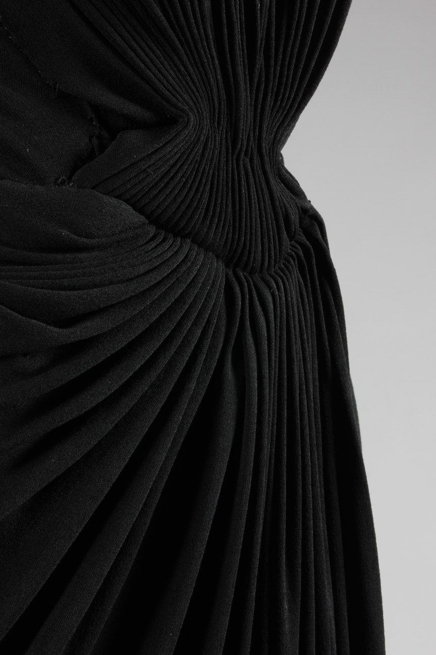 Lot 79 - A Madame Grès black draped silk jersey