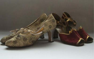 Lot 236 - A collection of women's shoes, 1920s-40s,...