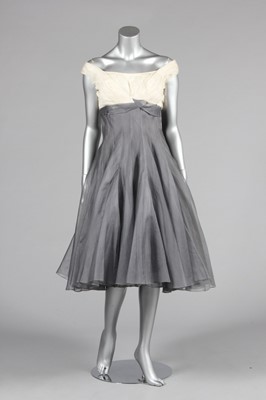 Lot 294 - A Ceil Chapman grey and ivory organza dance...