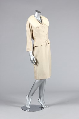 Lot 304 - A Lilli Ann beige slubbed silk suit with mink...