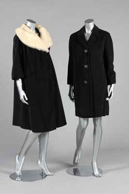 Lot 330 - A Norman Norell flecked grey tweed day-suit,...
