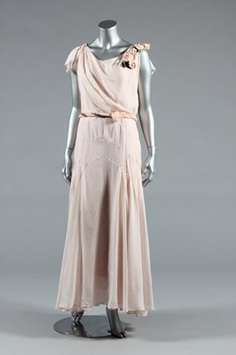 Lot 426 - A pale pink silk charmeuse evening/bridal gown,...