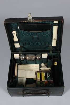 Lot 478 - A group of leather cases, dressing set and men'...