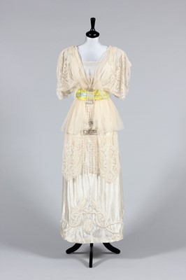 Lot 40 - A group of clothing including bridal wear,...