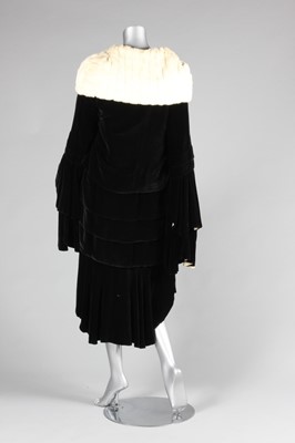 Lot 44 - An R. Altmann & Co black velvet opera coat,...