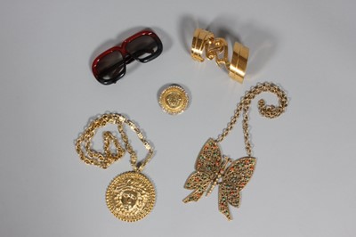 Lot 78 - A group of costume jewellery, mainly 1980s,...