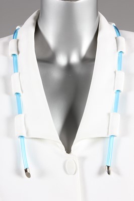 Lot 49 - A Thierry Mugler white crepe summer suit with...