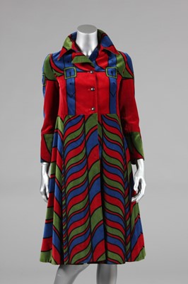 Lot 167 - A Roberta di Camerino printed velvet coat,...