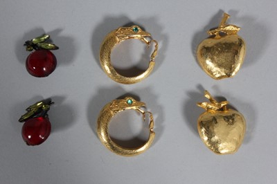 Lot 206 - A large group of mainly 1980s earrings, approx...