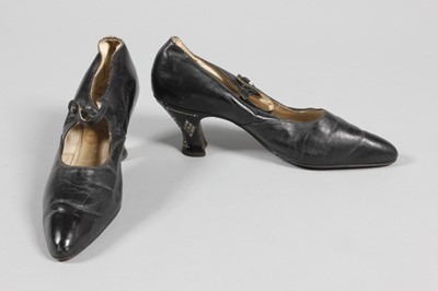 Lot 272 - A pair of 'Mascot' black leather evening shoes...