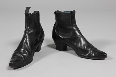 Lot 293 - A rare pair of men's Anello & Davide 'Beatle'...