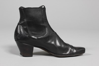 Lot 293 - A rare pair of men's Anello & Davide 'Beatle'...