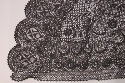 Lot 425 - Two black silk Maltese bobbin lace capelets,...