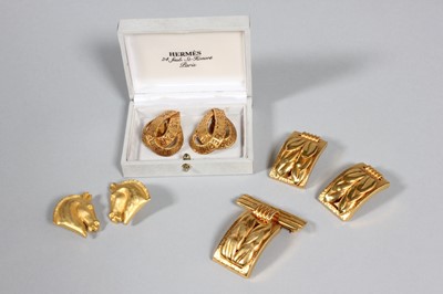 Lot 39 - Two pairs of Hermès earrings, both signed, one...