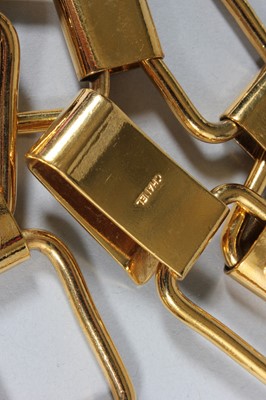 Lot 40 - A Chanel gilt link belt, signed, the...