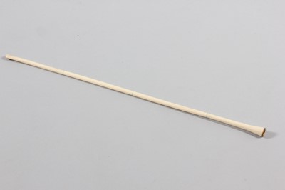 Lot 134 - Diana Vreeland's turned ivory cigarette holder,...