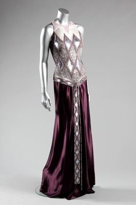 Lot 279 - An Alexander McQueen for Givenchy couture...