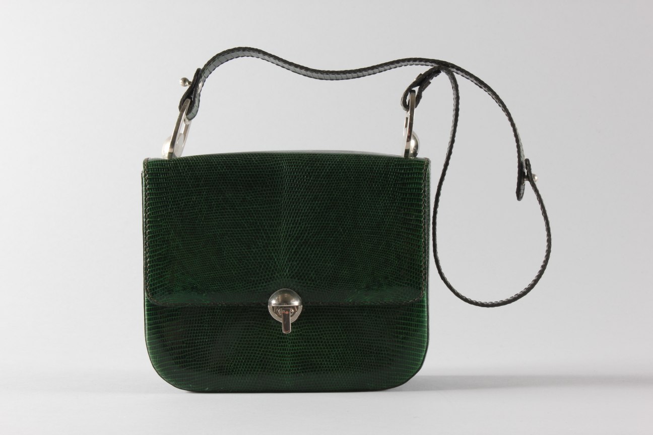 Lot 3 - A Loewe green lizard bag, late 1960s, maker's