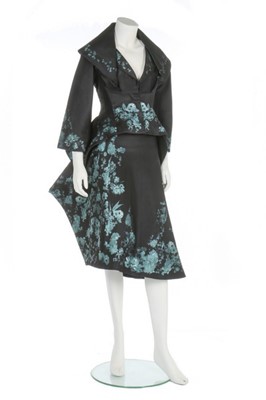 Lot 262 - An Alexander McQueen black jacquard ensemble,...