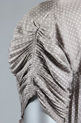 Lot 77 - A grey silk foulard afternoon dress, circa...