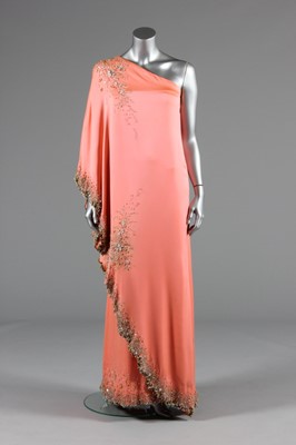 Lot 116 - A Valentino couture salmon-pink crêpe evening...