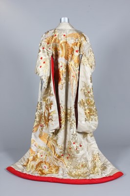 Lot 174 - An elaborate ivory damask silk wedding kimono,...