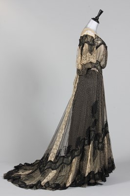 Lot 195 - A black and ivory point d'esprit summer dinner...