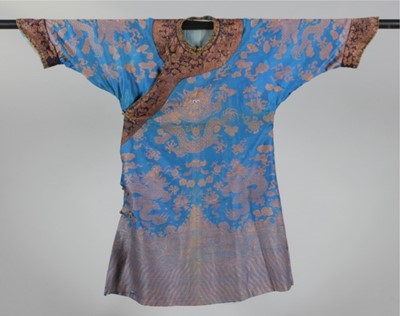 Lot 353 - A brocaded silk dragon robe, jifu, Chinese,...