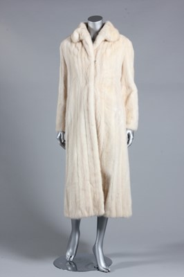 Lot 365 - A Grosvenor palamino mink coat. 1970s, lined...