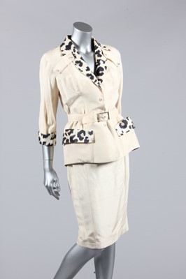 Lot 34 - A stylish Thierry Mugler cream silk and...