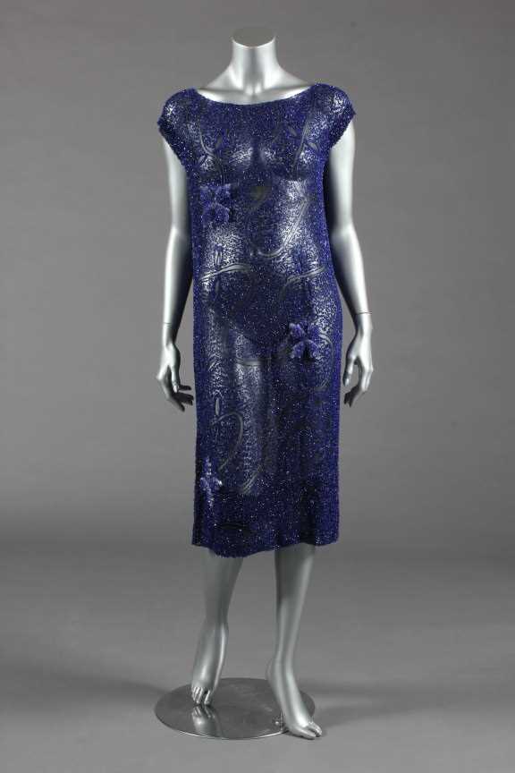Lot 401 - An electric-blue flapper dress, late 1920s,...