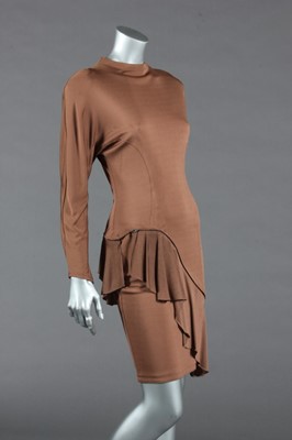 Lot 420 - A Thierry Mugler brown jersey dinner dress,...