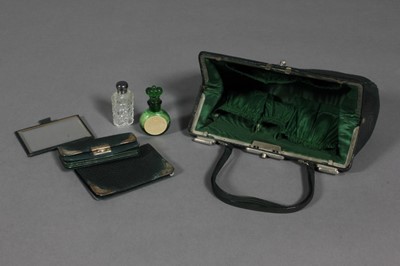 Lot 454 - A rare bottle green pigskin lady's handbag,...