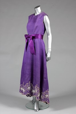 Lot 82 - An Yves Saint Laurent couture violet linen...