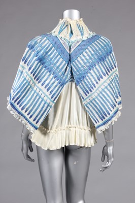 Lot 186 - A Zandra Rhodes 'Indian Feather Sunprint'...