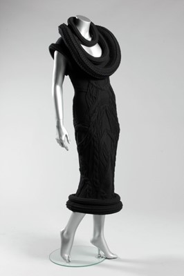 Lot 280 - An Alexander McQueen knitted evening dress,...