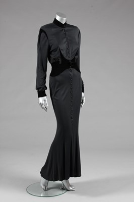 Lot 240 - A Thierry Mugler black jersey and velvet...