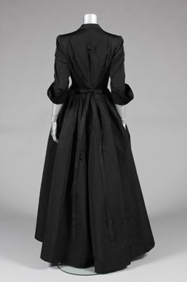 Lot 108 - A Balenciaga couture black silk evening or...