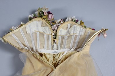 Lot 119 - A romantic Madame Grès ball gown, 1953,...