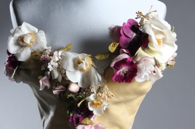 Lot 119 - A romantic Madame Grès ball gown, 1953,...
