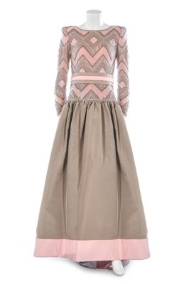 Lot 178 - A Valentino couture grey taffeta and pink...