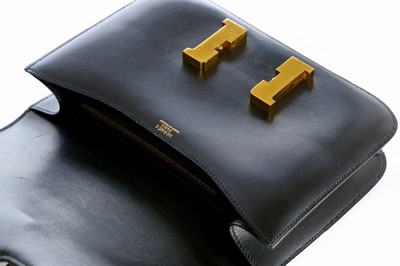 Lot 6 - An Hermès black box leather Constance bag with...