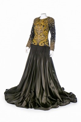 Lot 264 - A fine Alexander McQueen embroidered black...