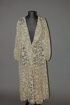 Lot 189 - An Irish crochet lace coat, circa 1912, full...